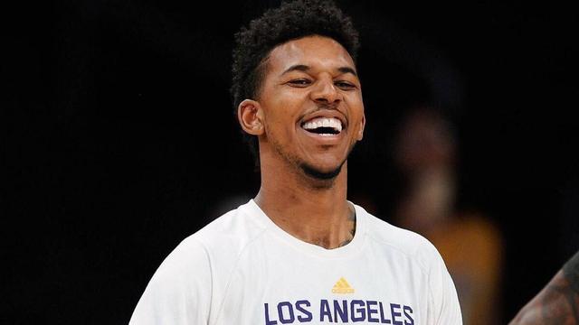 放大自信 放大自信