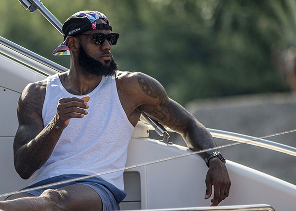 在高强度对 在高强度对